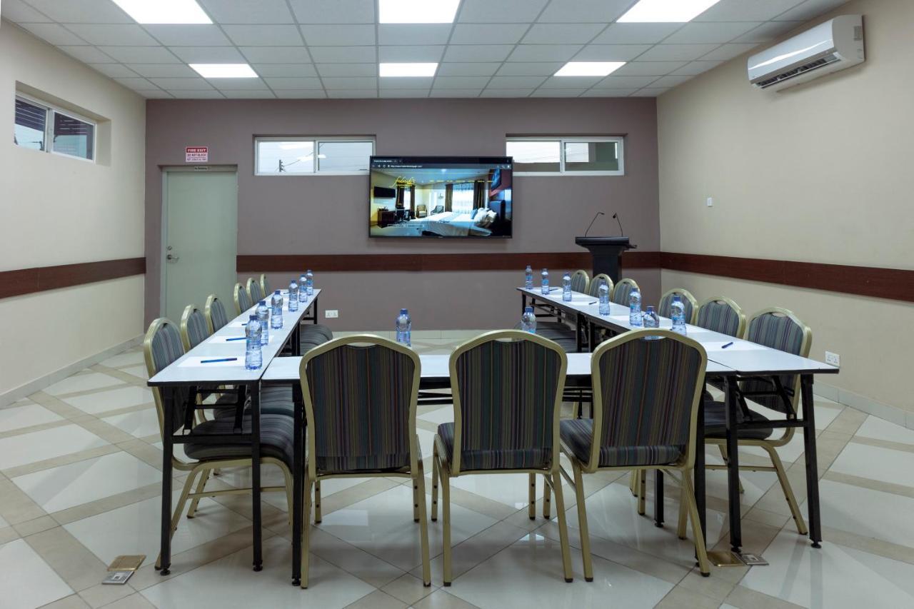 Frederick'S Lodge Кумаси Экстерьер фото