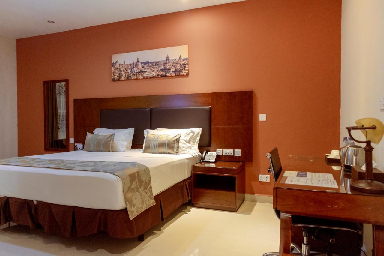 Frederick'S Lodge Кумаси Экстерьер фото